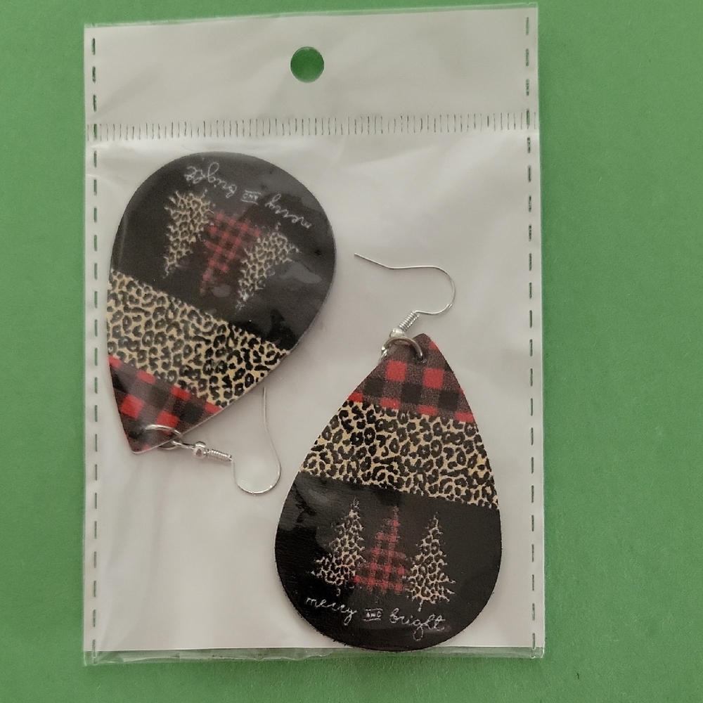 Merry and Bright Christmas Teardrop Earrings